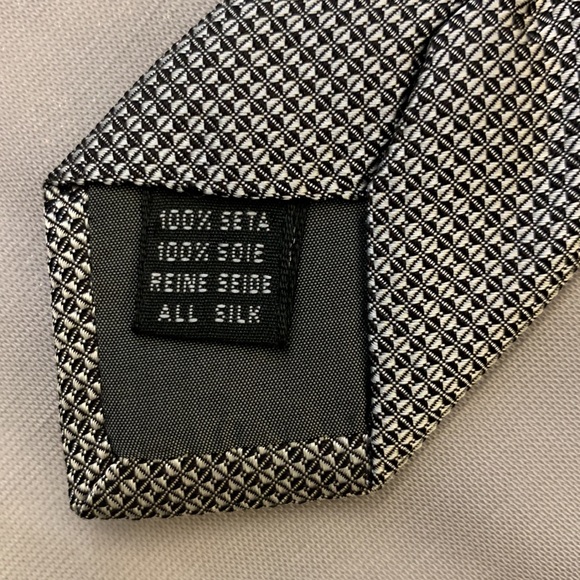 Designer tie.  💯 % silk Dormeuil Paris London - Picture 3 of 9